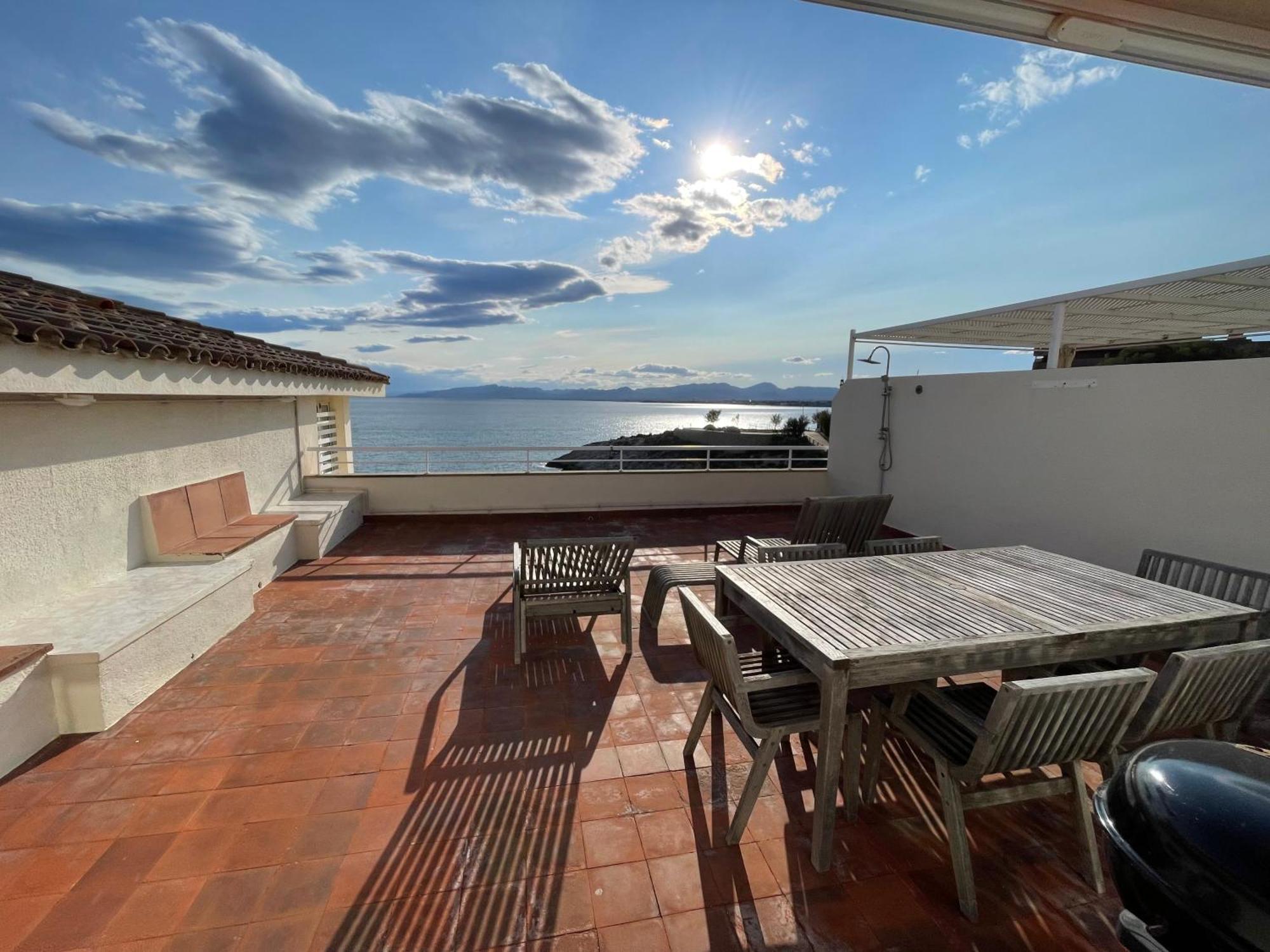 Apartment Rits Beachfront *